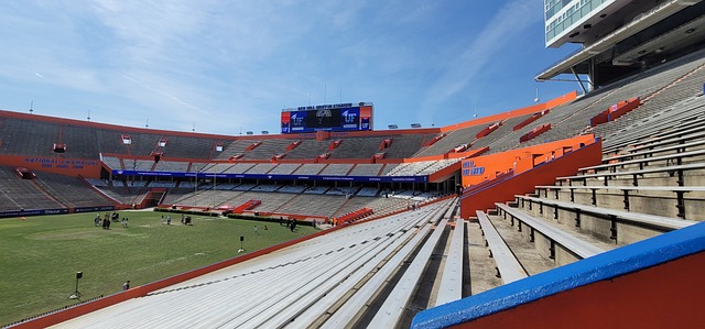 于运动员行 于运动员行